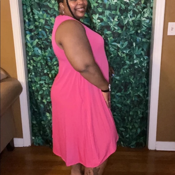 Hi-Low Dress w/Pockets - Picture 2 of 2